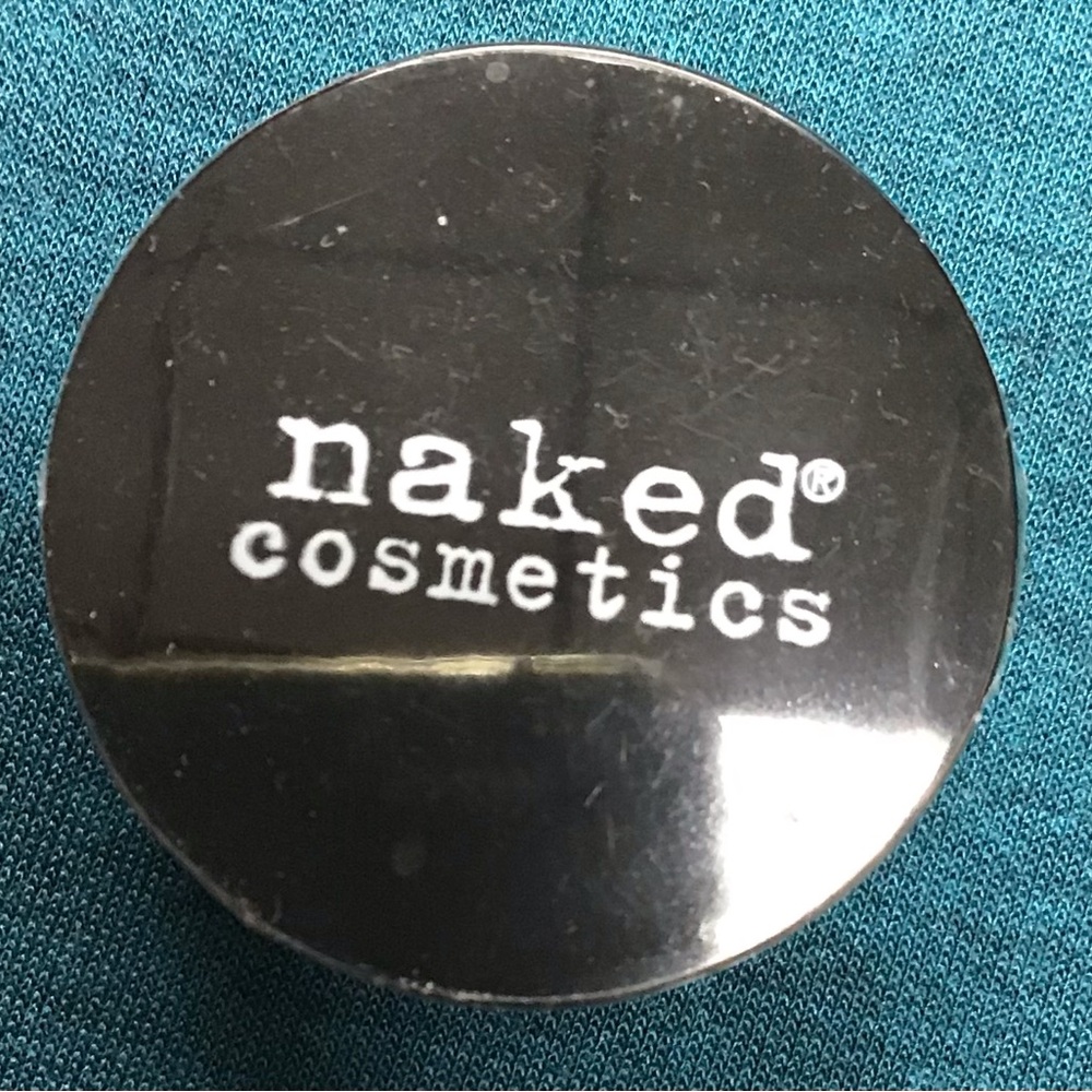 naked cosmetics peppermint lip scrub
